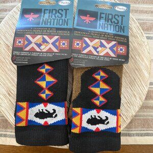 Thorlos First Nation Bundle 2 Crew Socks Unisex Medium /Large Black Buffalo New